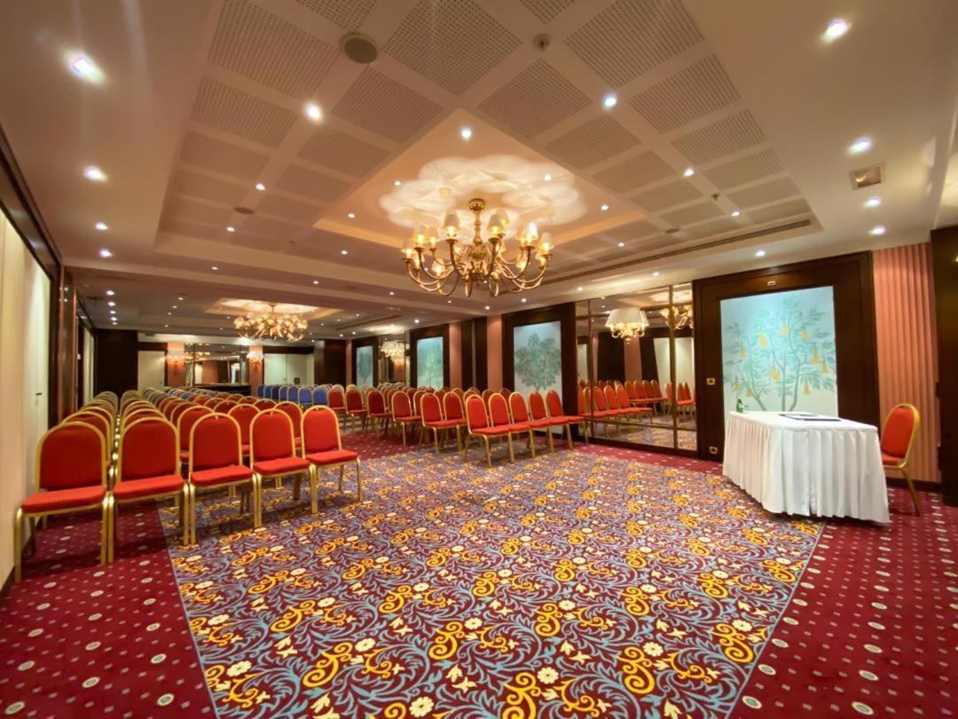 Royal Hotel Oran - MGallery By Sofitel Dış mekan fotoğraf